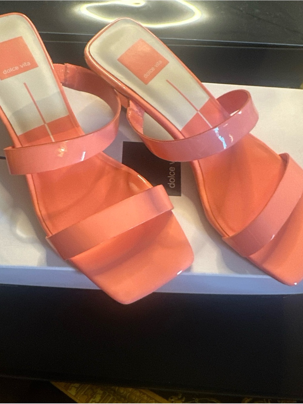 Dolce Vita Bertie Coral Patent Leather Small Heel Sandals New Sz 8.5